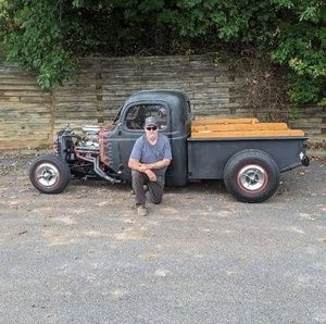 Meet your Posher, James